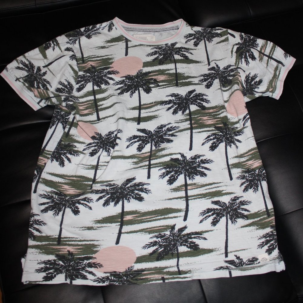 Free Planet Palm Tree Shirt